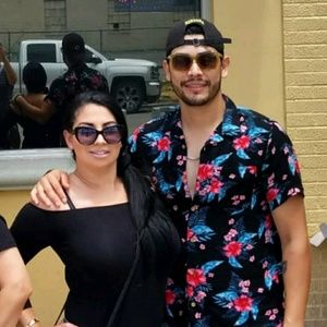 Meet your Posher, Jose